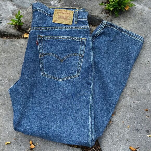 Levi's Other - Levi's 550 Classic Vintage 2002 Straight Leg Denim Blue Jeans Men's Size 40 x 30